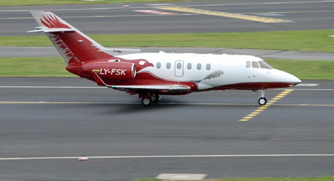 Un jet privé en provenance de Nice effectue un atterrissage brutal à Moscou Un jet privé en provenance de Nice effectue un atterrissage brutal à Moscou