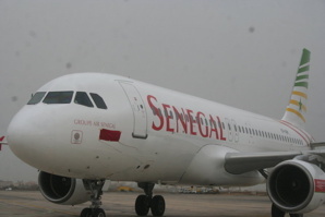 AÉROPORT DE DAKAR : SENEGAL AIRLINES cloue des passagers en direction de Praia au sol sans explication