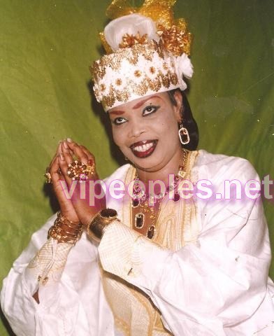 Fatou Lawbé toute souriante