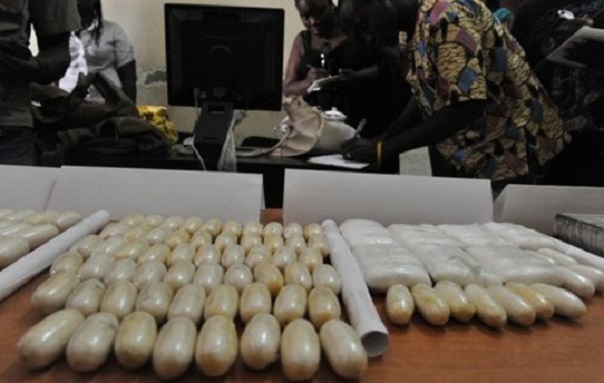 Trafic de drogue : comment le dealer nigérian Sunday Succes Nwanchor a été piégé par la police Trafic de drogue : comment le dealer nigérian Sunday Succes Nwanchor a été piégé par la police