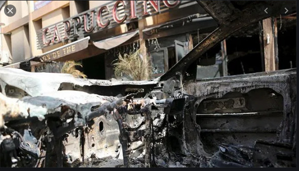 Attentats de Grand Bassam et de Ouagadougou en 2016: Jugés à Dakar, trois Mauritaniens risquent la perpétuité Attentats de Grand Bassam et de Ouagadougou en 2016: Jugés à Dakar, trois Mauritaniens risquent la perpétuité