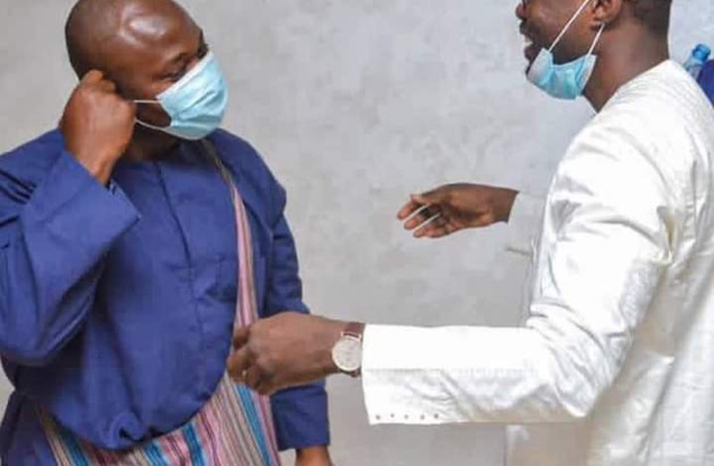 Sonko heureux de retrouver son “frère” Guy Marius Sagna (Photos) Sonko heureux de retrouver son “frère” Guy Marius Sagna (Photos)