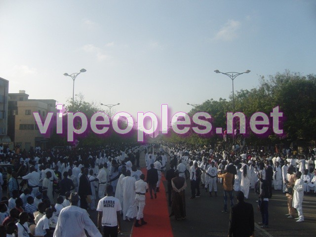 ARRIVEE DE LAMBASSADEUR DE LA PAIX CHEIKH AHMADOU KARA MBACKE