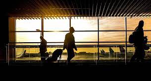 Une femme meurt en quarantaine dans un aéroport de Tokyo Une femme meurt en quarantaine dans un aéroport de Tokyo