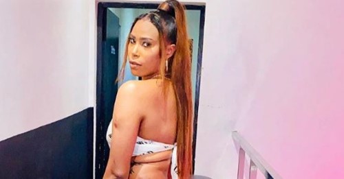L’actrice Korka secoue la toile avec une tenue provocatrice L’actrice Korka secoue la toile avec une tenue provocatrice