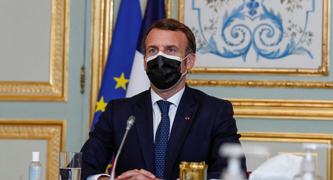Emmanuel Macron, un Président devenu spécialiste de l’épidémiologie?