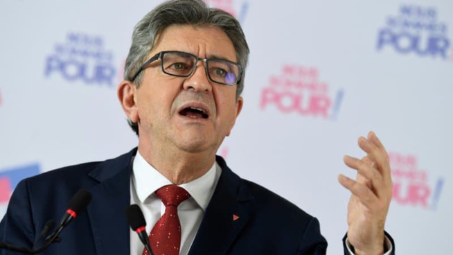 Covid-19: 304 nouveaux décès et 5053 patients en réanimation Covid-19: 304 nouveaux décès et 5053 patients en réanimation