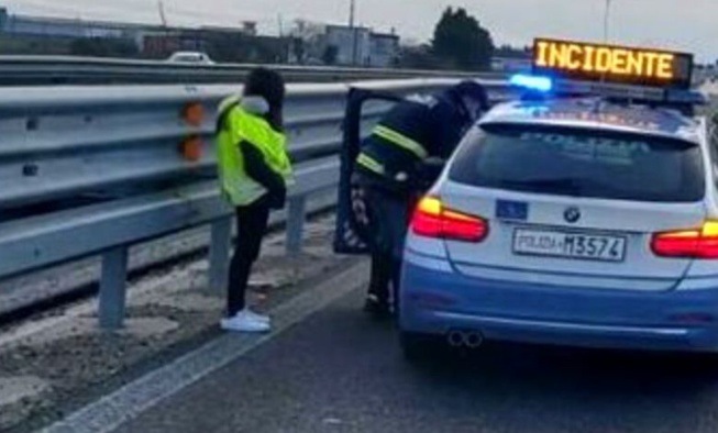 Italie : Un Sénégalais tué sur l’autoroute 16, le conducteur en fuite Italie : Un Sénégalais tué sur l’autoroute 16, le conducteur en fuite