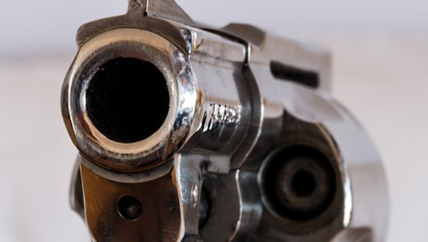 Drame à Louga : Un chauffeur qui jouait avec un fusil tue son cousin Drame à Louga : Un chauffeur qui jouait avec un fusil tue son cousin