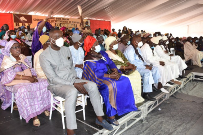 Rufisque: Assemblée Générale de BBY, Oumar Guèye et Souleymane Ndoye réussissent le pari de la mobilisation. Rufisque: Assemblée Générale de BBY, Oumar Guèye et Souleymane Ndoye réussissent le pari de la mobilisation.