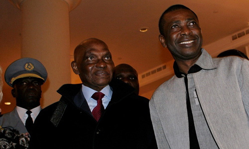 Les affirmations qui nous ont fait rire: Le cas Youssou Ndour à Abdoulaye Wade Les affirmations qui nous ont fait rire: Le cas Youssou Ndour à Abdoulaye Wade
