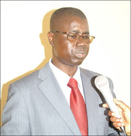 Violences, modèle d’enseignement universitaire: Le diagnostic de l’ancien Recteur de l’Ucad, Abdou Salam Sall Violences, modèle d’enseignement universitaire: Le diagnostic de l’ancien Recteur de l’Ucad, Abdou Salam Sall