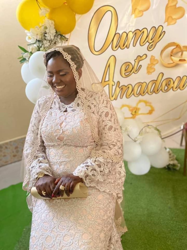 Carnet blanc : Oumy Rejina Sambou de la série Maîtresse d’un homme marié s’est mariée ! Carnet blanc : Oumy Rejina Sambou de la série Maîtresse d’un homme marié s’est mariée !