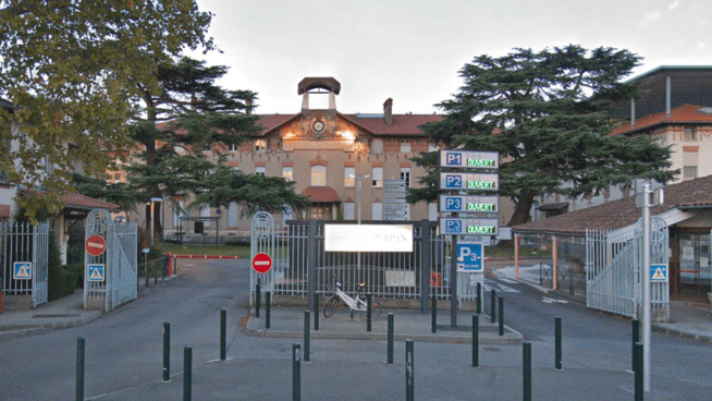 Covid-19: une enquête ouverte après un rassemblement festif à l'internat du CHU de Toulouse
