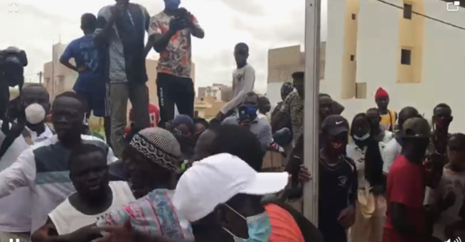 Bagarre à Patte d’Oie pour les beaux yeux d’une fille Bagarre à Patte d’Oie pour les beaux yeux d’une fille