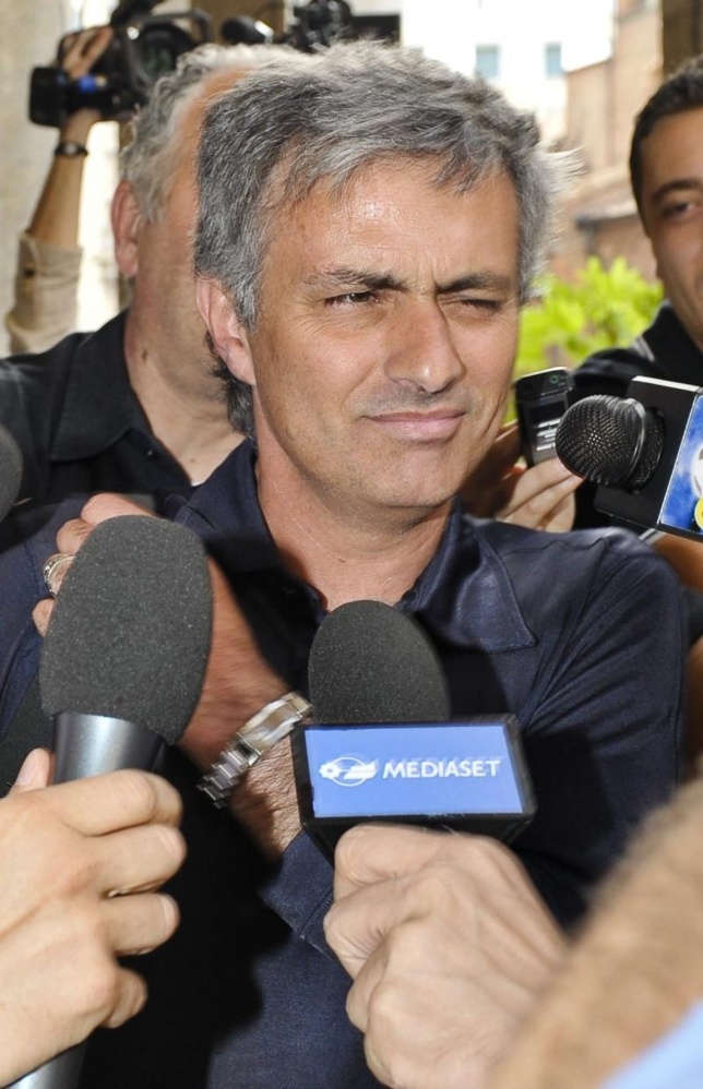 Real Madrid: Mourinho s'explique sur son départ et s'en prend a Ronaldo.