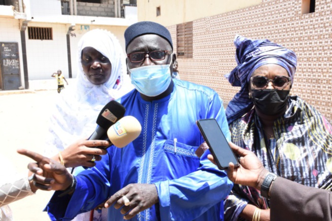 JAXAAY: El HADJI KASSÉ TACLE SÉVÈREMENT LA GESTION DU MAIRE MOR SARR BA. JAXAAY: El HADJI KASSÉ TACLE SÉVÈREMENT LA GESTION DU MAIRE MOR SARR BA.