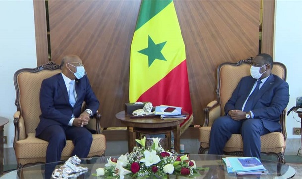 En visite à Dakar : Jean Claude Kassi Brou de la CEDEAO élevé au rang de Commandeur dans l’ordre national du Lion
