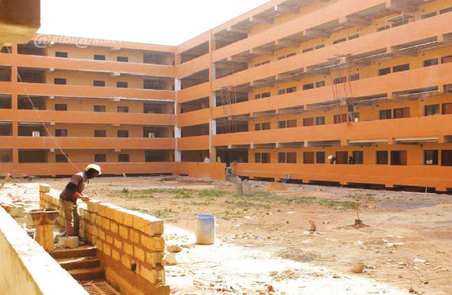 Université Amadou Moctar Mbow : Bictogo dégage, l’Etat reprend son chantier et promet… Université Amadou Moctar Mbow : Bictogo dégage, l’Etat reprend son chantier et promet…