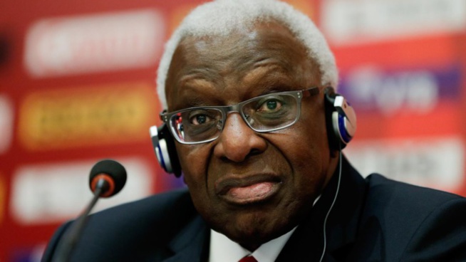 Après avoir reçu son passeport: Lamine Diack attendu à Dakar dans les prochains jours Après avoir reçu son passeport: Lamine Diack attendu à Dakar dans les prochains jours