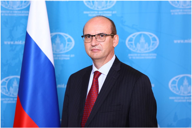 «Devenue plus forte, la Russie peut assumer la responsabilité du développement mondial », S. E. Dmitry Kourakov Ambassadeur Russe au Sénégal «Devenue plus forte, la Russie peut assumer la responsabilité du développement mondial », S. E. Dmitry Kourakov Ambassadeur Russe au Sénégal