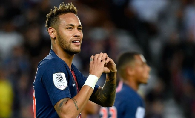 Neymar prolonge ce samedi son contrat avec le PSG jusqu’en 2026