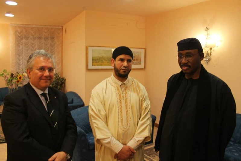 Serigne Mame Mor Mbacké rencontre les Sénégalais établis dans les villes de Rimini, San Remo et Genova