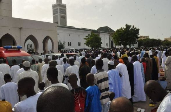 4 Imams pour diriger la prière de la Grande Mosquée de Dakar