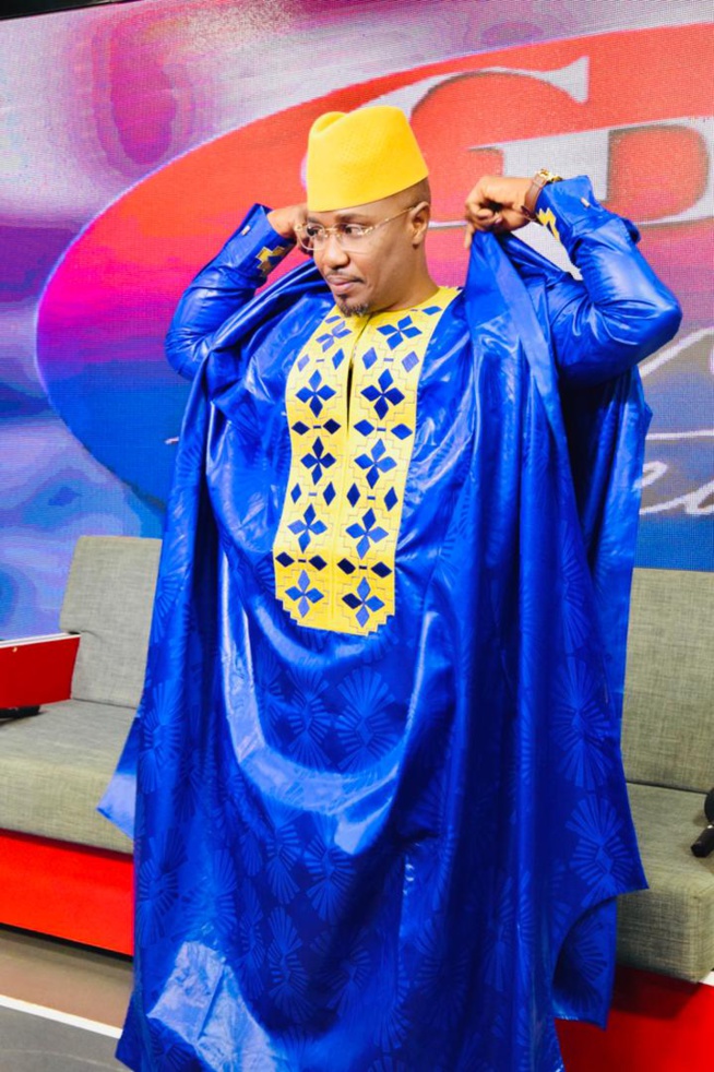 Mode Korité, l'homme de Keur Momar Sarr, Cheikh Sarr l'incontournable de la bande fm ouvre le bal des "NDANANES" Mode Korité, l'homme de Keur Momar Sarr, Cheikh Sarr l'incontournable de la bande fm ouvre le bal des "NDANANES"