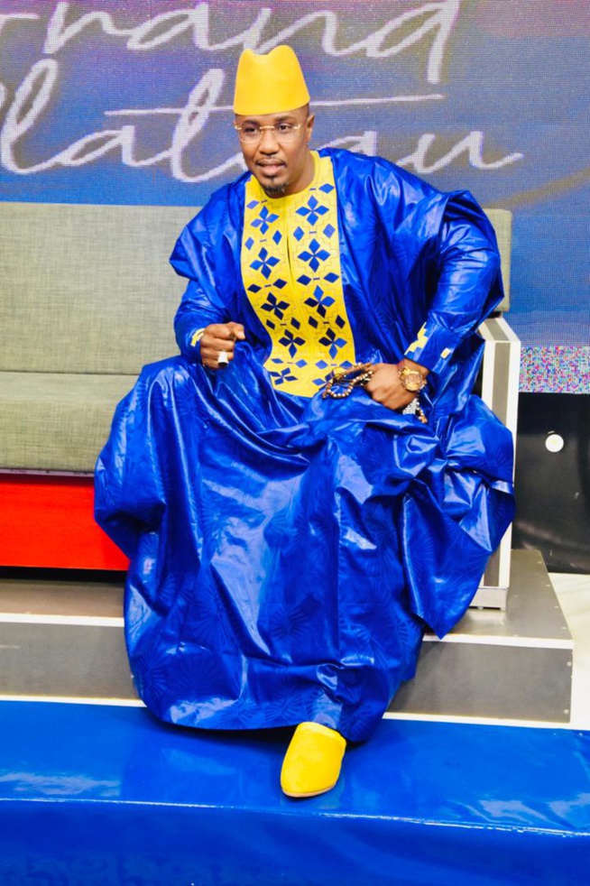 Mode Korité, l'homme de Keur Momar Sarr, Cheikh Sarr l'incontournable de la bande fm ouvre le bal des "NDANANES" Mode Korité, l'homme de Keur Momar Sarr, Cheikh Sarr l'incontournable de la bande fm ouvre le bal des "NDANANES"