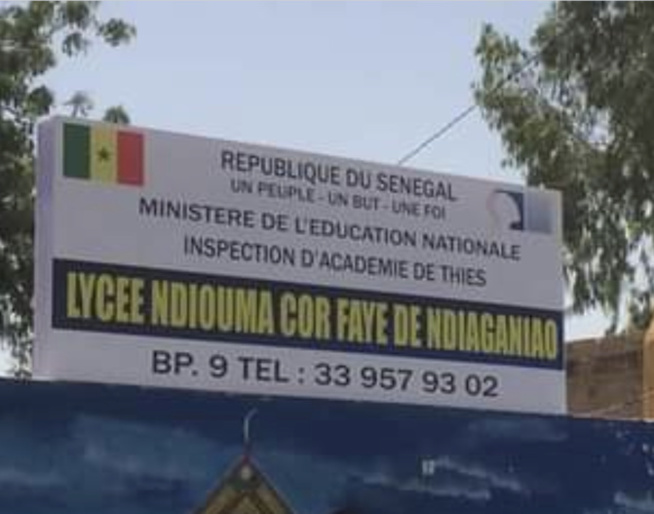 Lycée Ndioumacor Faye de Ndiaganiao: Les élèves prennent en otage des professeurs et l'administration Lycée Ndioumacor Faye de Ndiaganiao: Les élèves prennent en otage des professeurs et l'administration