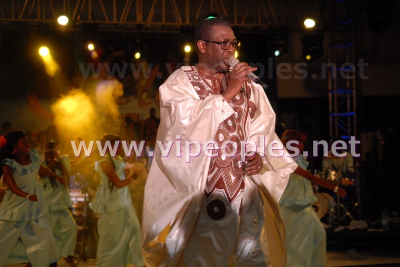 The King is back: Quand Youssou Ndour reprend le micro The King is back: Quand Youssou Ndour reprend le micro