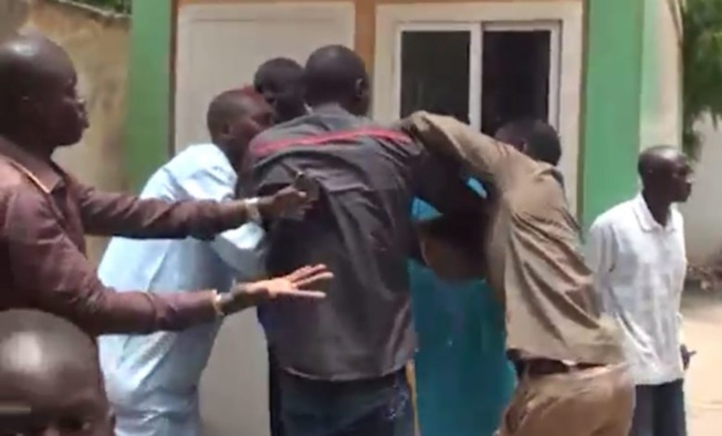 Touba : Plusieurs blessés dans une bataille rangée entre militants de l’APR et de REWMI Touba : Plusieurs blessés dans une bataille rangée entre militants de l’APR et de REWMI