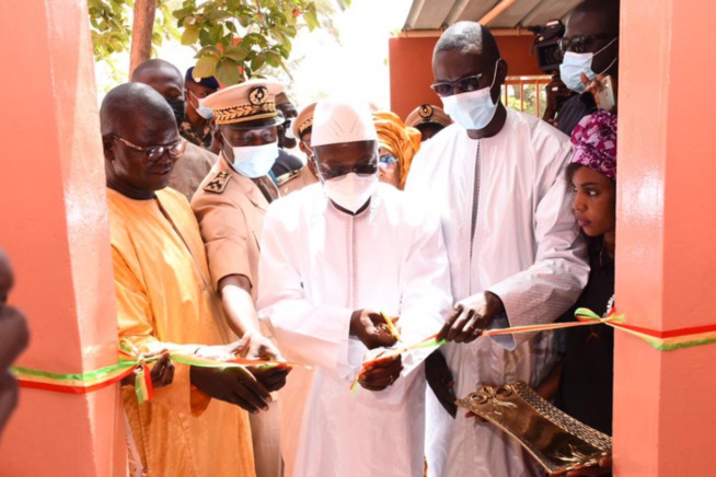 Tocky Gare: Le ministre Oumar Guèye inaugure la radio communautaire et le marché moderne Louma de l ‘Émergence