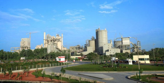 Projet Climat de la SOCOCIM: Une réduction de 70% du carbone et de l'effet de serre Projet Climat de la SOCOCIM: Une réduction de 70% du carbone et de l'effet de serre