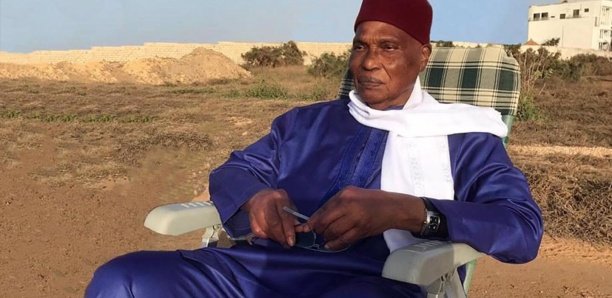 Abdoulaye Wade: "Je suis entouré de tous mes enfants que vous êtes, je suis heureux..." Abdoulaye Wade: "Je suis entouré de tous mes enfants que vous êtes, je suis heureux..."