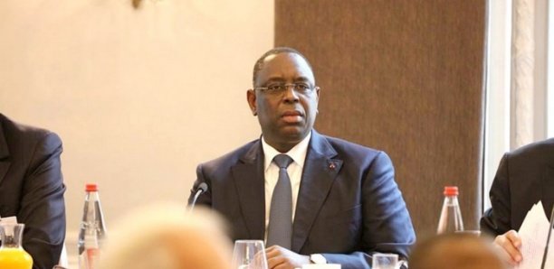 Macky Sall sur les réseaux sociaux et certains médias : "Dangay fokni deukeu bangui takeu..."
