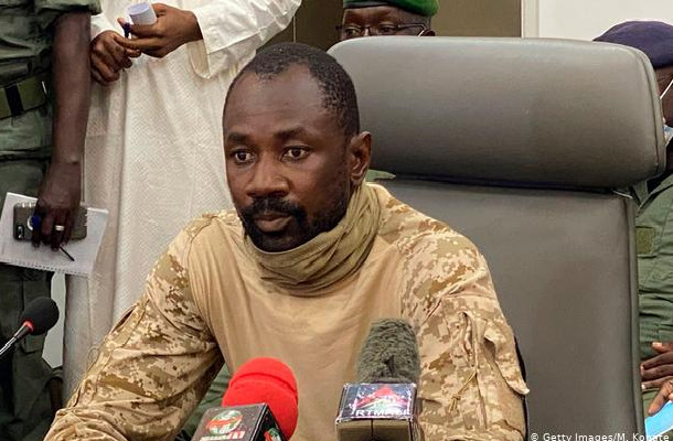 Le Mali suspendu : ces 5 exigences majeures de la CEDEAO Le Mali suspendu : ces 5 exigences majeures de la CEDEAO