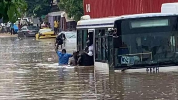 Lutte contre les inondations : La Banque mondiale approuve un financement de 83 milliards de FCFA Lutte contre les inondations : La Banque mondiale approuve un financement de 83 milliards de FCFA