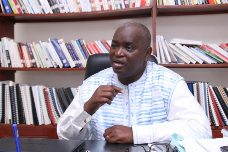 Baisse de popularité de Latif Coulibaby : 80% des sénégalais disent être déçus de lui Baisse de popularité de Latif Coulibaby : 80% des sénégalais disent être déçus de lui