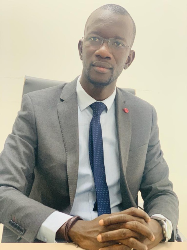 Oumar Ndoye, Coordonnateur de la Plateforme des Cadres républicains de Pikine, tire sur Abdou Karim Sall Oumar Ndoye, Coordonnateur de la Plateforme des Cadres républicains de Pikine, tire sur Abdou Karim Sall