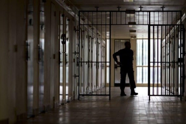 Vol, extorsion de fonds et atteinte à la vie privée à Touba: Le taximan Baye Saliou Sy écope de six mois de prison ferme Vol, extorsion de fonds et atteinte à la vie privée à Touba: Le taximan Baye Saliou Sy écope de six mois de prison ferme