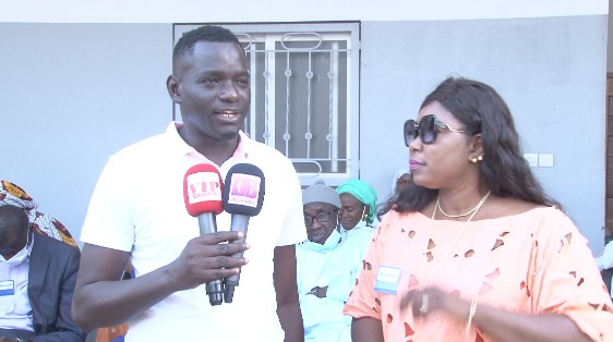Don de matériel médical à Mbour avec Miroir Citoyenne de feu Mamadou Diop avec la Pdte Diatou Diop