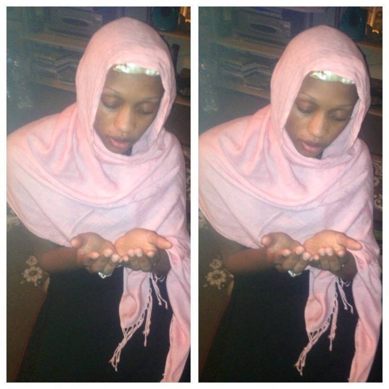 Nogi Dieng: Tantôt elle est pieuse pendant le mois de Ramadan, tantôt elle est avec son verre de vin