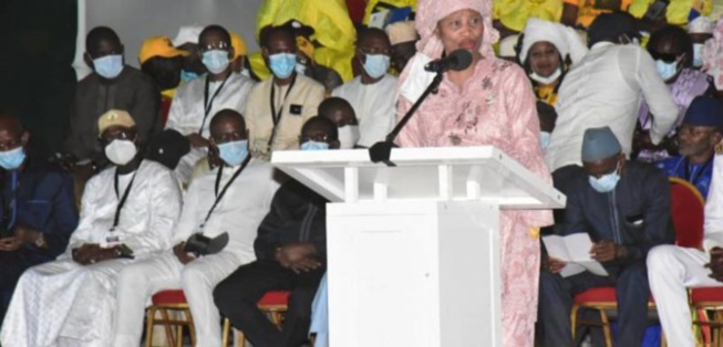 MACKY CONTRE UNE GUERRE SY SALL MACKY CONTRE UNE GUERRE SY SALL