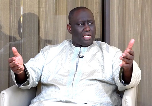 Le fauteuil du Maire de Guédiawaye très convoité : Racine Ba aussi défie Aliou Sall Le fauteuil du Maire de Guédiawaye très convoité : Racine Ba aussi défie Aliou Sall