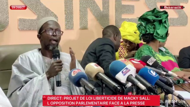 Projets de loi: Cheikh Abdou Bara Doly dit avoir transmis les documents à Ousmane Sonko depuis mercredi Projets de loi: Cheikh Abdou Bara Doly dit avoir transmis les documents à Ousmane Sonko depuis mercredi