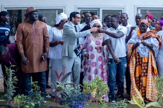 M’Bour, Sénégal: l’entrepreneur Social Thione NIANG, lance le Give1Project Digital Skills Academy. M’Bour, Sénégal: l’entrepreneur Social Thione NIANG, lance le Give1Project Digital Skills Academy.