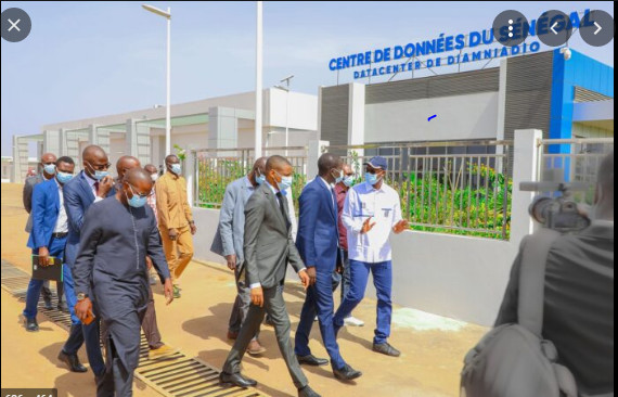 Data Center de Diamniadio: Macky Sall réclame un cadre réglementaire Data Center de Diamniadio: Macky Sall réclame un cadre réglementaire