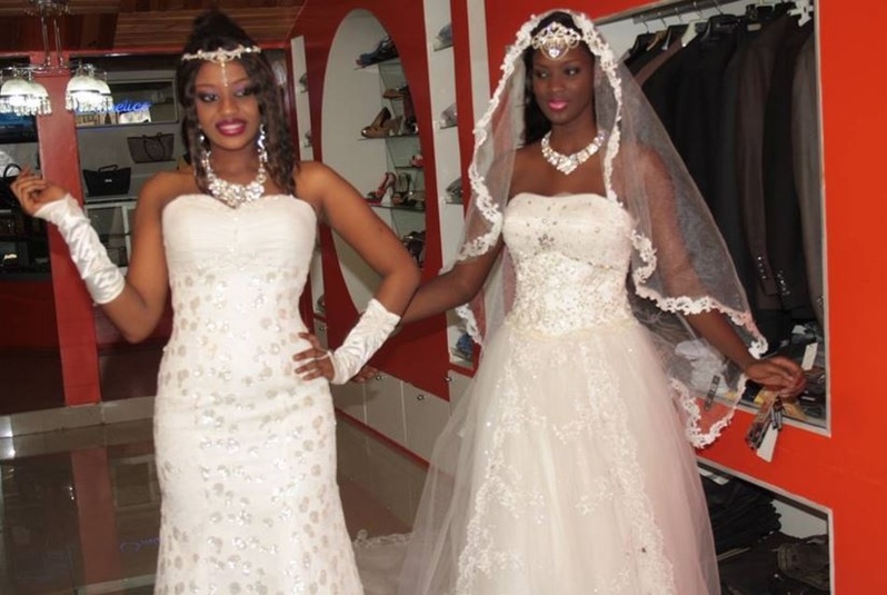 La miss Sénégal et Lissa se marient bientôt... La miss Sénégal et Lissa se marient bientôt...